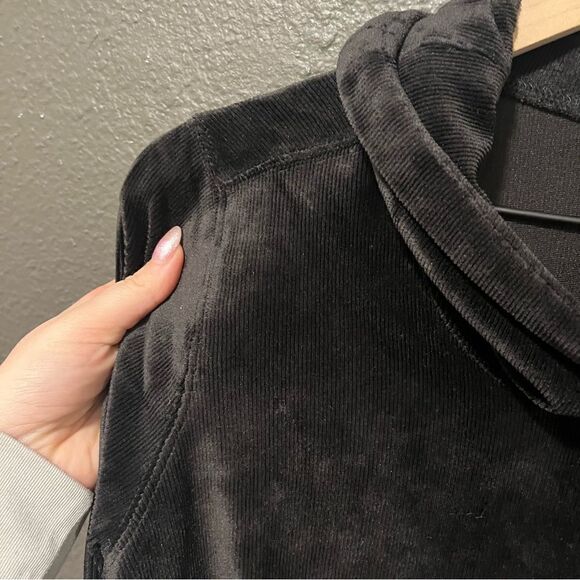 NWOT Susan Graver Weekend Petite PLUSHKNIT Funnel- Neck Tunic - Picture 5 of 10